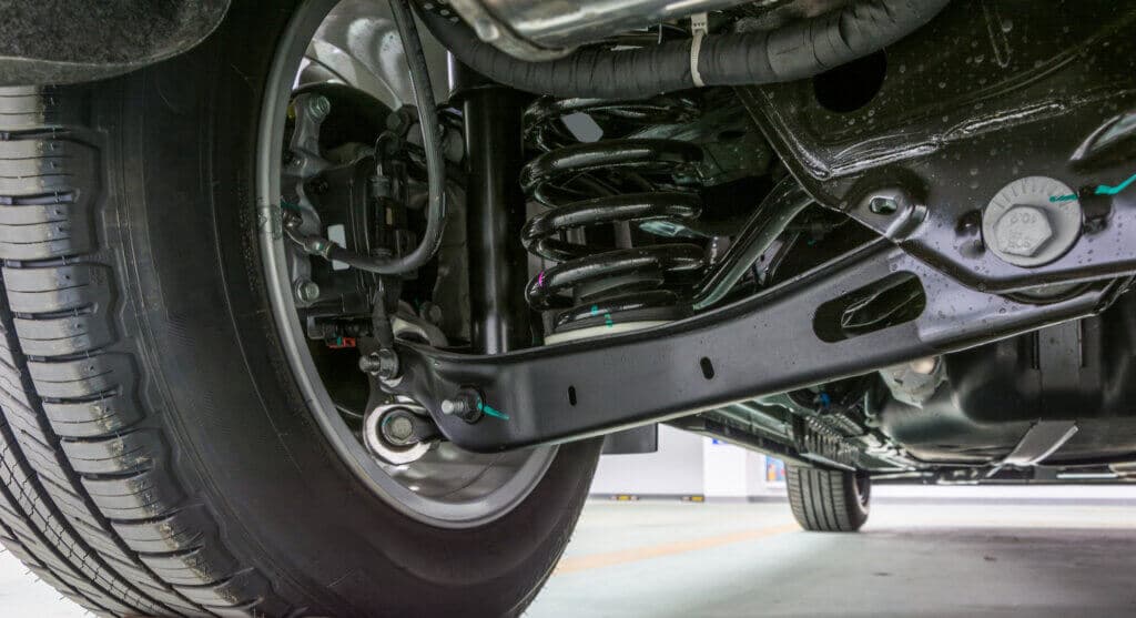 Checking rear Suspension